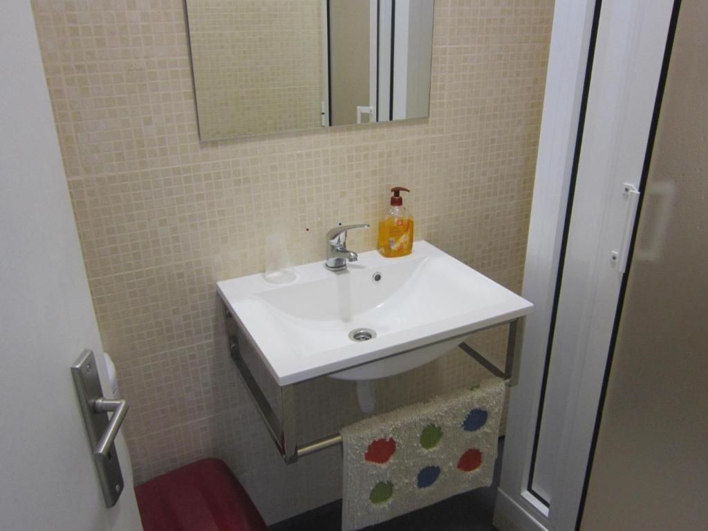 Hostel Prime Guimarães Pokoj fotografie